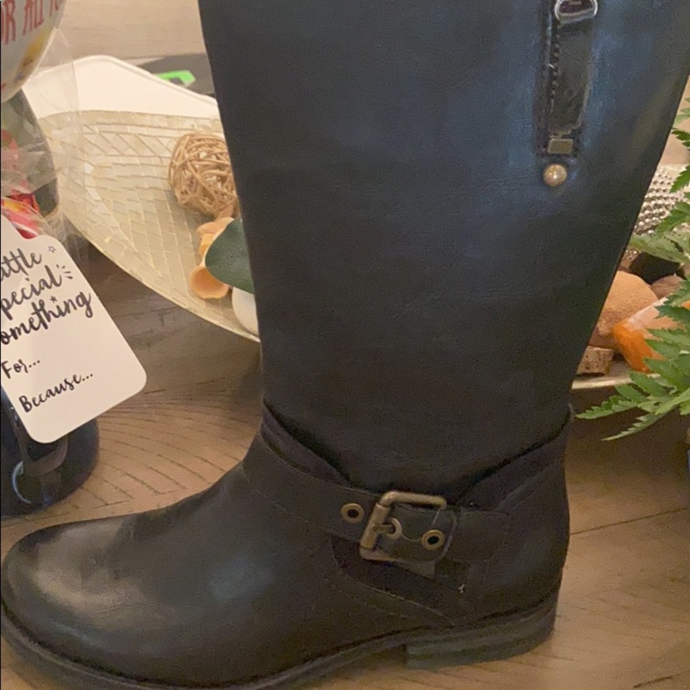 Neutralizer leather boots 🥾